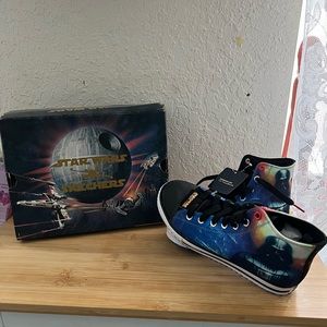Skechers Star Wars kids sneakers. In the original box , brand new never worn.
